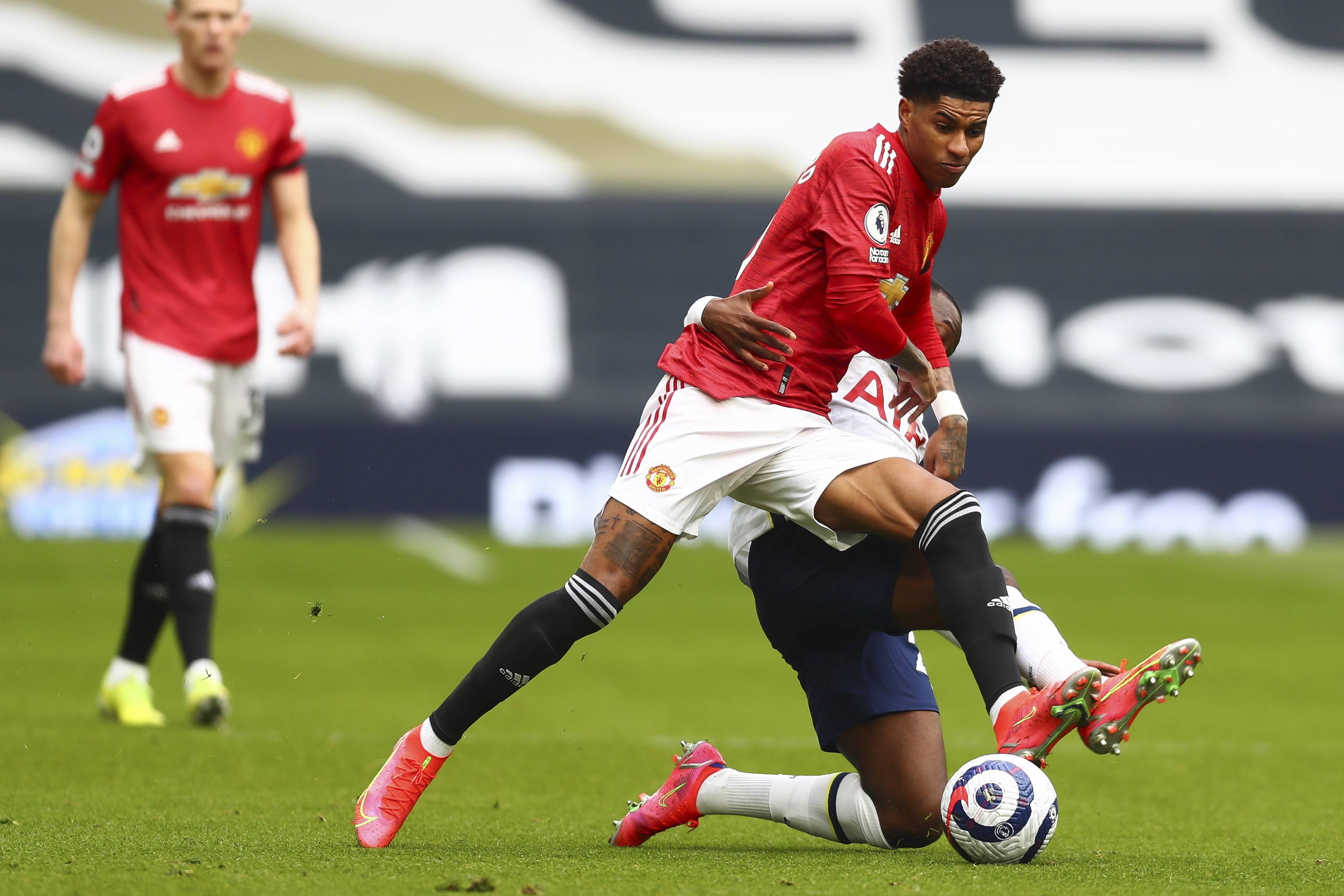 下的俱乐部 下的俱乐部